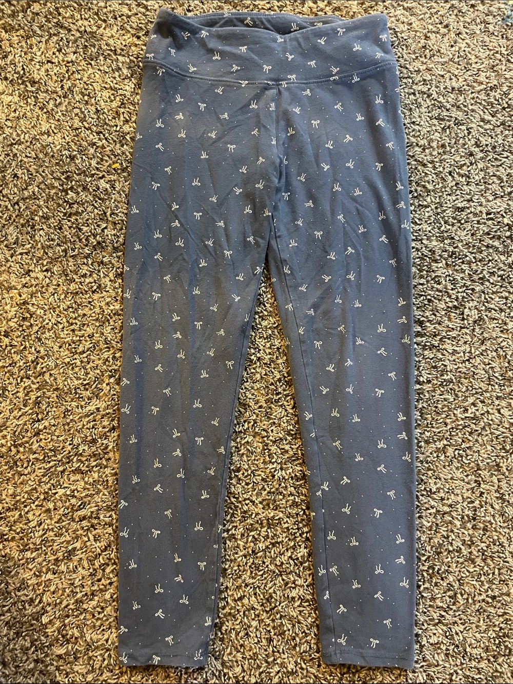 SO Navy Leggings with Tiny White Bow Pattern